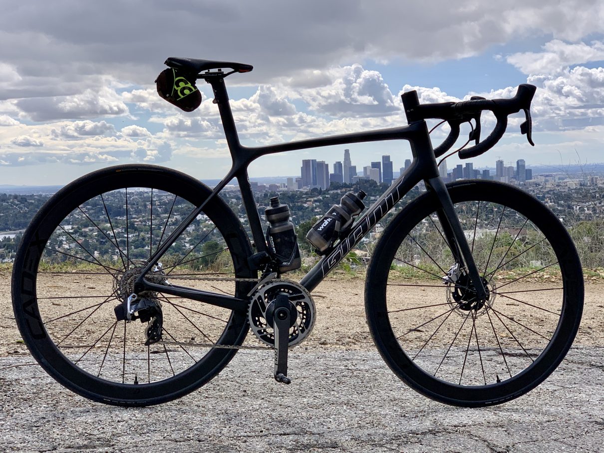 https://roadbikeaction.com/it/first-ride-2021-giant-tcr-advanced-sl-0-disc/